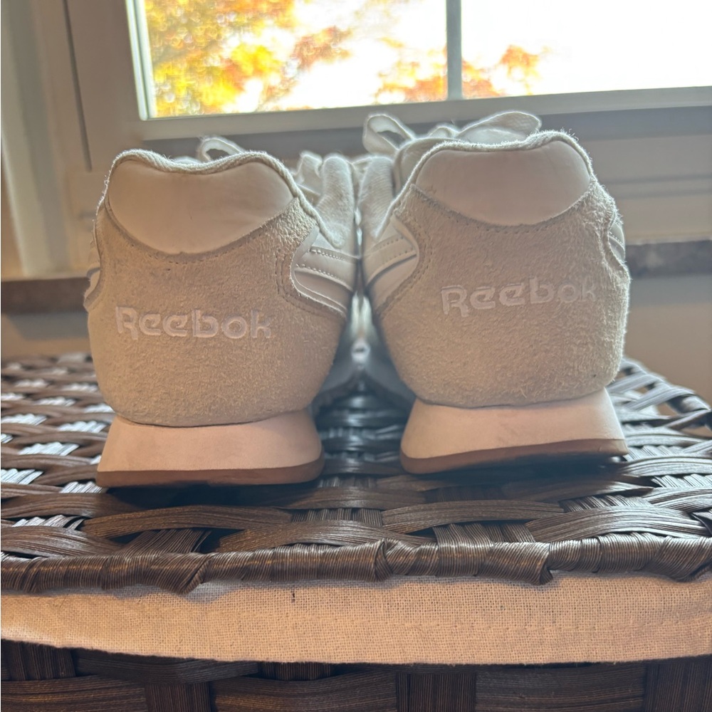 White Reebok Sneakers - Picture 3 of 6